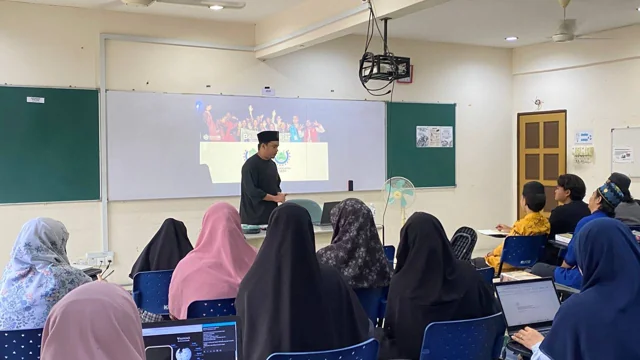 Bengkel Wikikamus Bahasa Arab 2026 05.jpg
